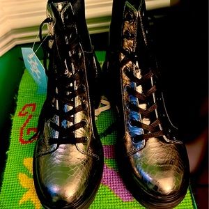 Kenneth Cole reaction loafer boots 7.5 size